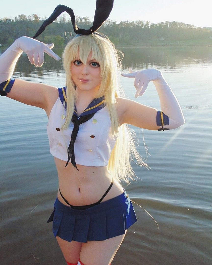 Abi Aikou Nude Photos