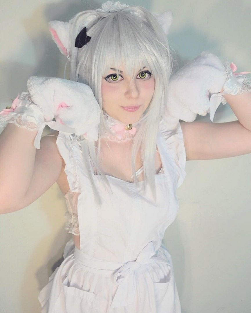 Abi Aikou Nude Photos