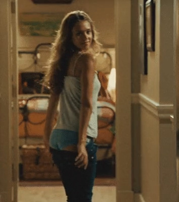 Jessica Alba Showing Her Hot Ass