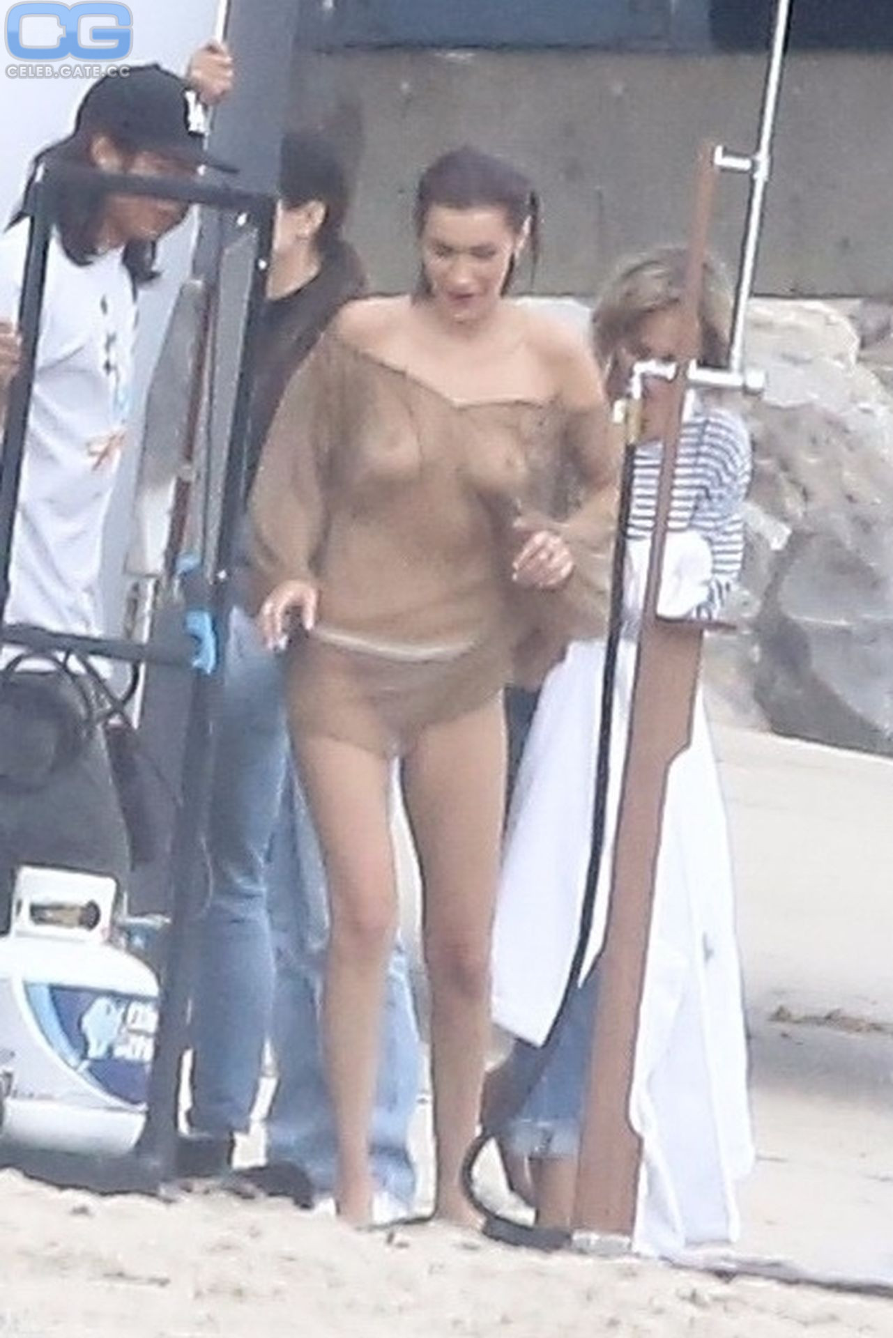 Bella Hadid See through Nude Photos