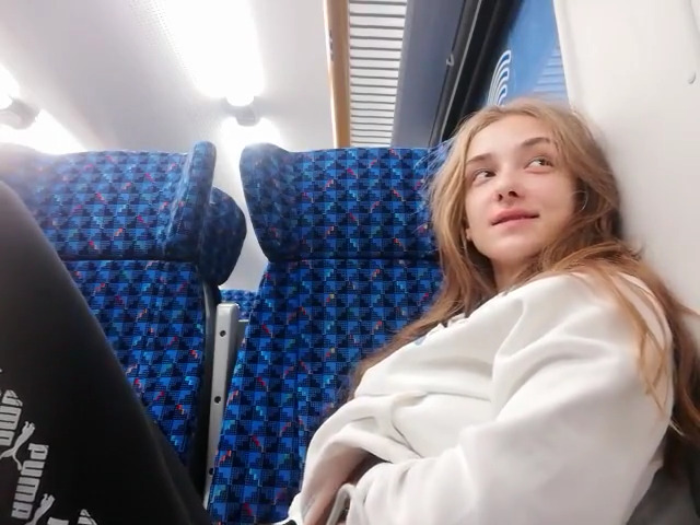 Amateur Russian Babe Masturbating In Train (5)