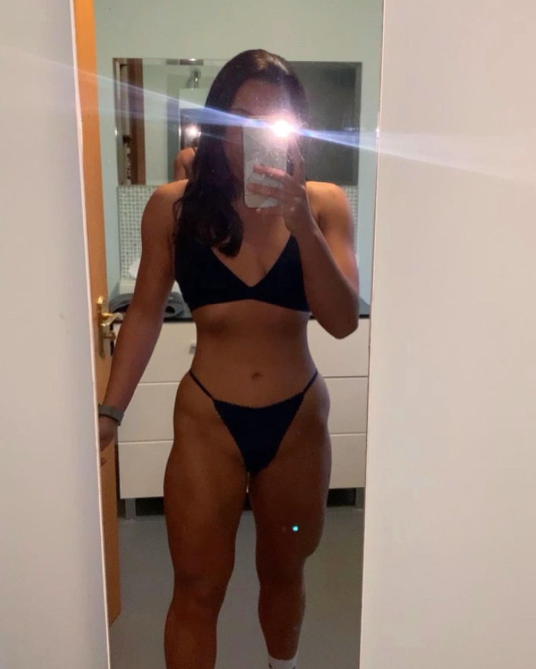 Leah Jordan Kerr See Through Photos (7)