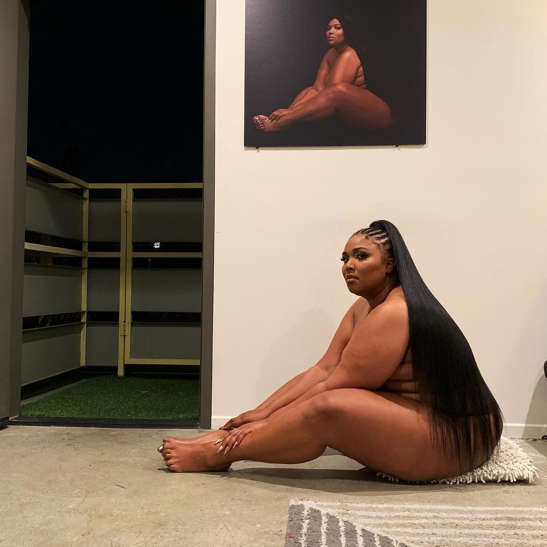 Lizzo Nude And Sexy Photos Fat Ass and Boobs (5)