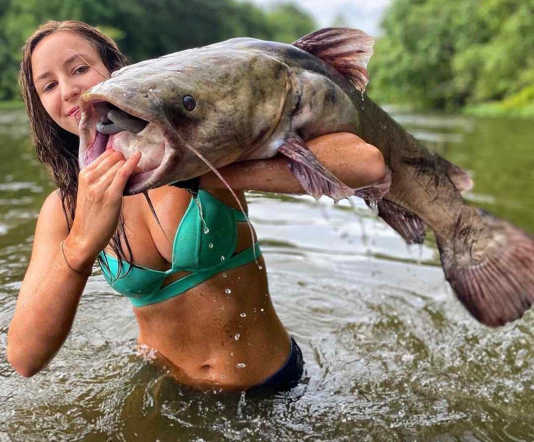 Alyssa Hall (8)