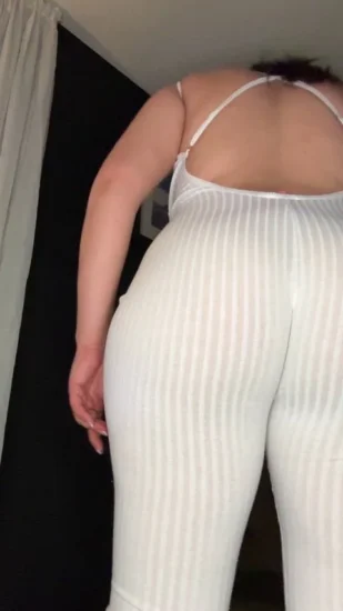 CleopatraTrone Brunette Onlyfans Girl Nude Video- 1