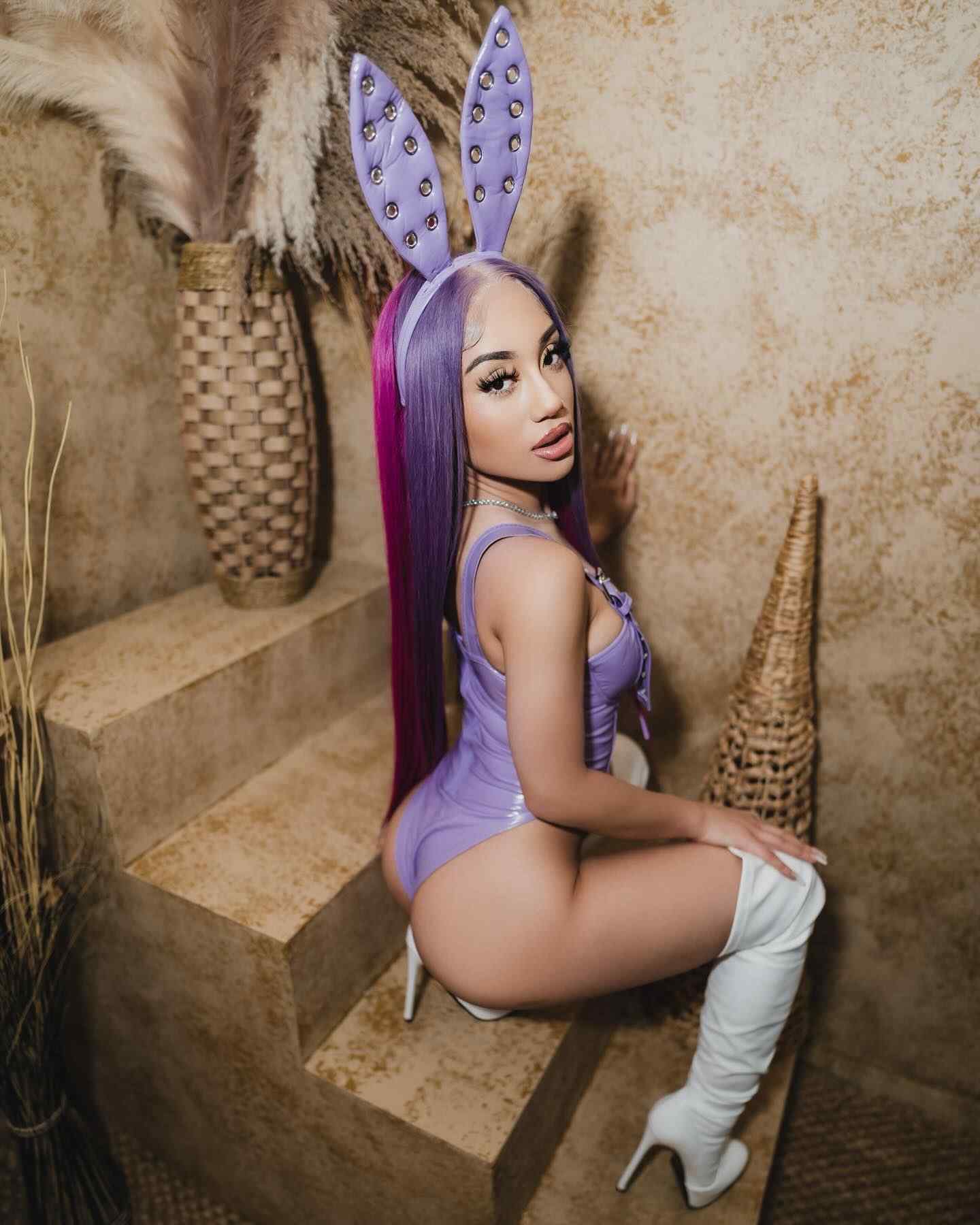 Legendary Rella (29)