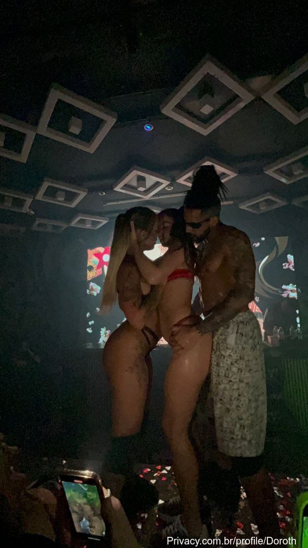 Mc pipokinha Photos Set