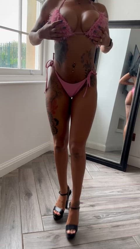 Kiki Luxe (@TheRealKikiLuxe) on Insta – Onlyfans Girl Nude Sexy