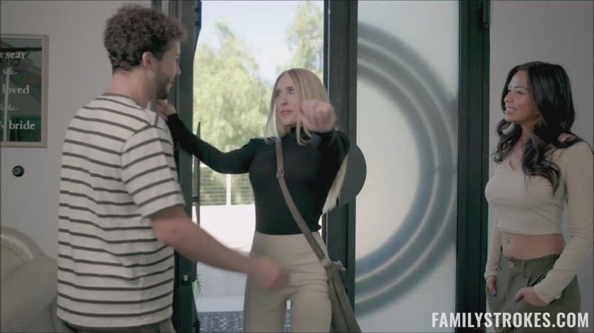 Scarlett Alexis, Sarah Taylor – My Boy’s Job Nude Porn