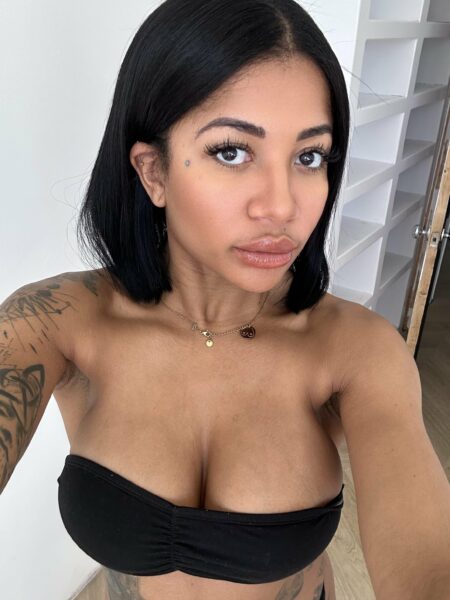 Kiki (@kikiluxepremium) [onlyfans] – Nude Sexy Photos Leaked – 5