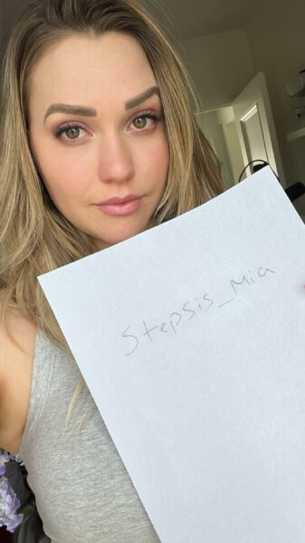 Mia Malkova Im Back This Time With All My Verification Checks Done 😂 Say Hi Leaked Nude