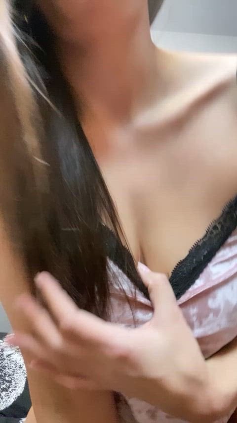 Greta_Henry Petite Onlyfans Girl Nude Video Leaked – 199