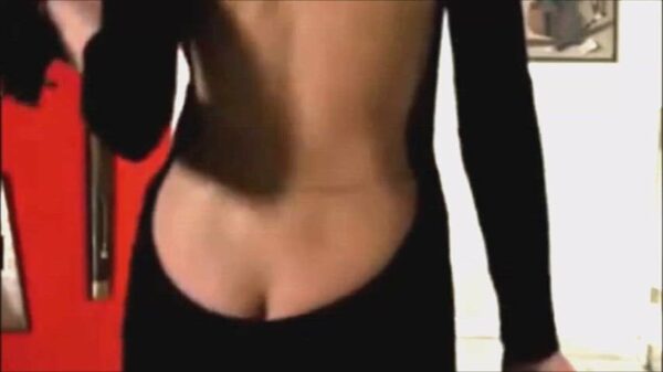 The Tall Blond Man with One Black Shoe (1972), PG,