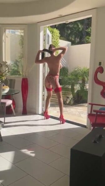 Gabbie Carter on set Nude Porn Video Leaked – 2203