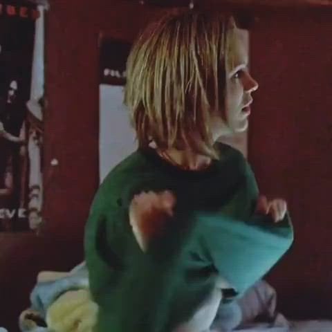 [Topless] Kristin Proctor – The Wire s02e04 (2003) – Nude