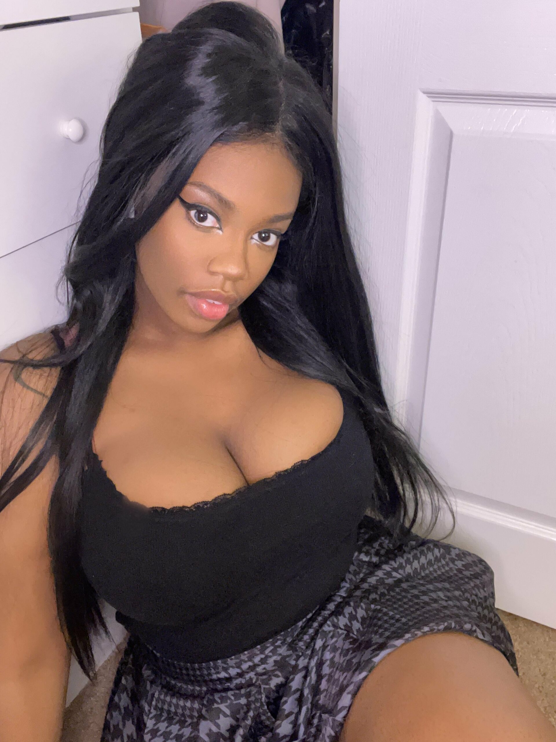 Tiffany [@princess_98_pink] on Insta – Onlyfans Girl Nude Sexy Photos