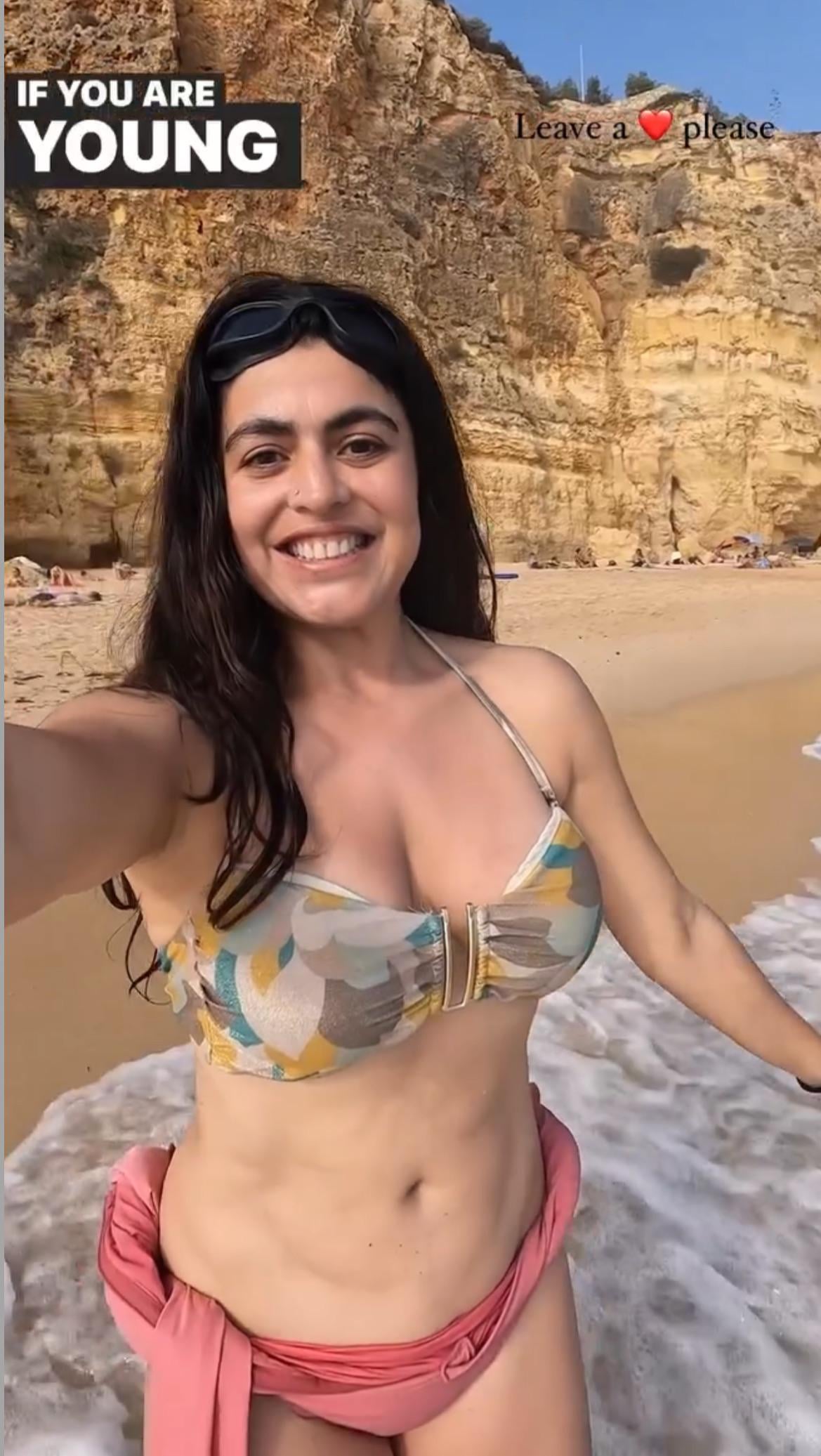U/shenaztreasury” if you are young wank for this milf” –