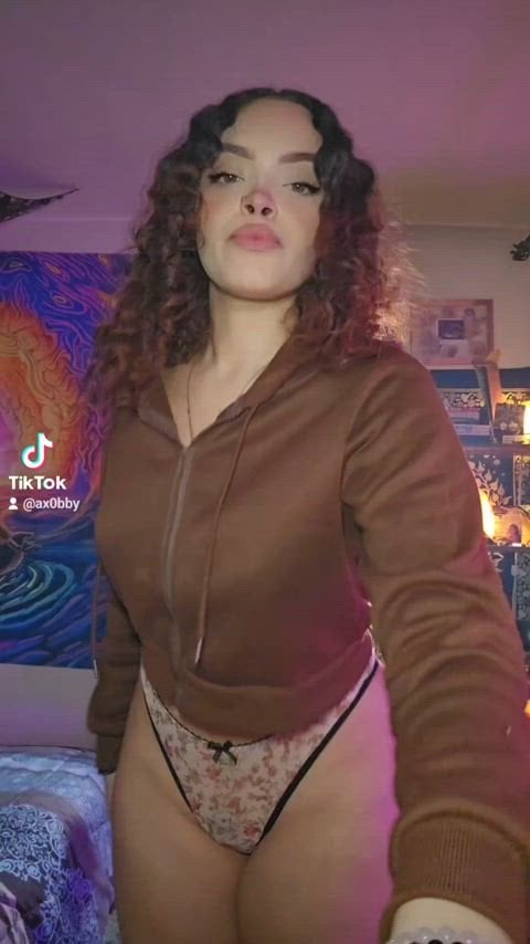 @ax0bby on TikTok – Onlyfans Girl Nude Sexy Video Leaked