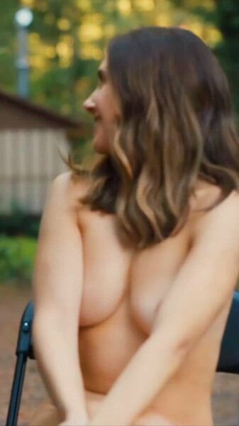 1 year of this beautiful Alison Brie scene (Somebody I
