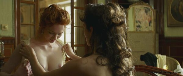 [Topless] Eleanor Tomlinson in Colette (2018) (Enhanced) – Nude Sex