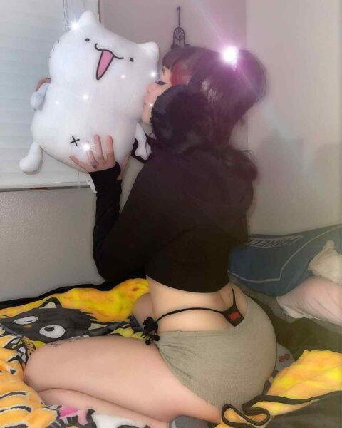 Crunkasaurus Nude Booty Photos Set