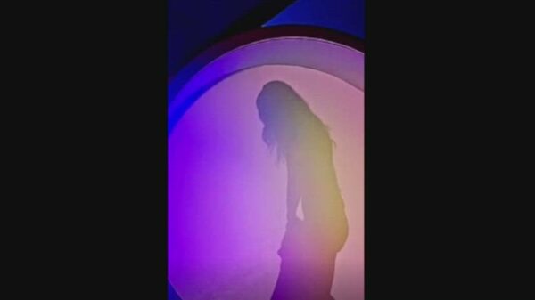 Lorde stripping off on stage Nude Sexy Video Leaked –