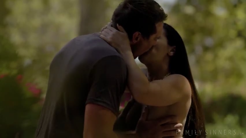 Abbie Maley – Mixed Family. – Premium Porn Video Leaked