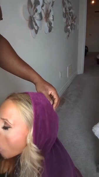 She wanted FaceTime sex Interracial BBC Porn Sex Video Leaked