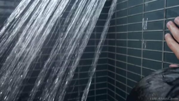 Abella Danger fucked in the shower after the shoot –