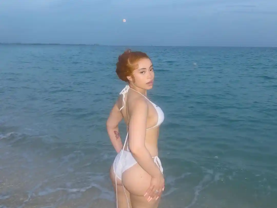 Ice Spice Thick and Busty Photos Set