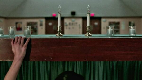 [Topless] Kimiko Glenn in Orange Is The New Black [S2E4-2014]