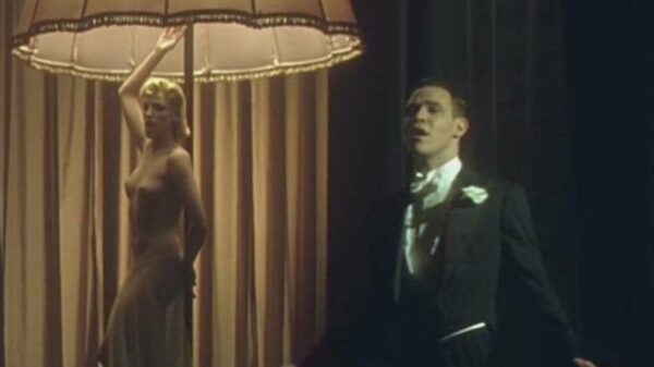 [Topless] Kelly Reilly in ‘Mrs. Henderson Presents’ (2005) – Nude