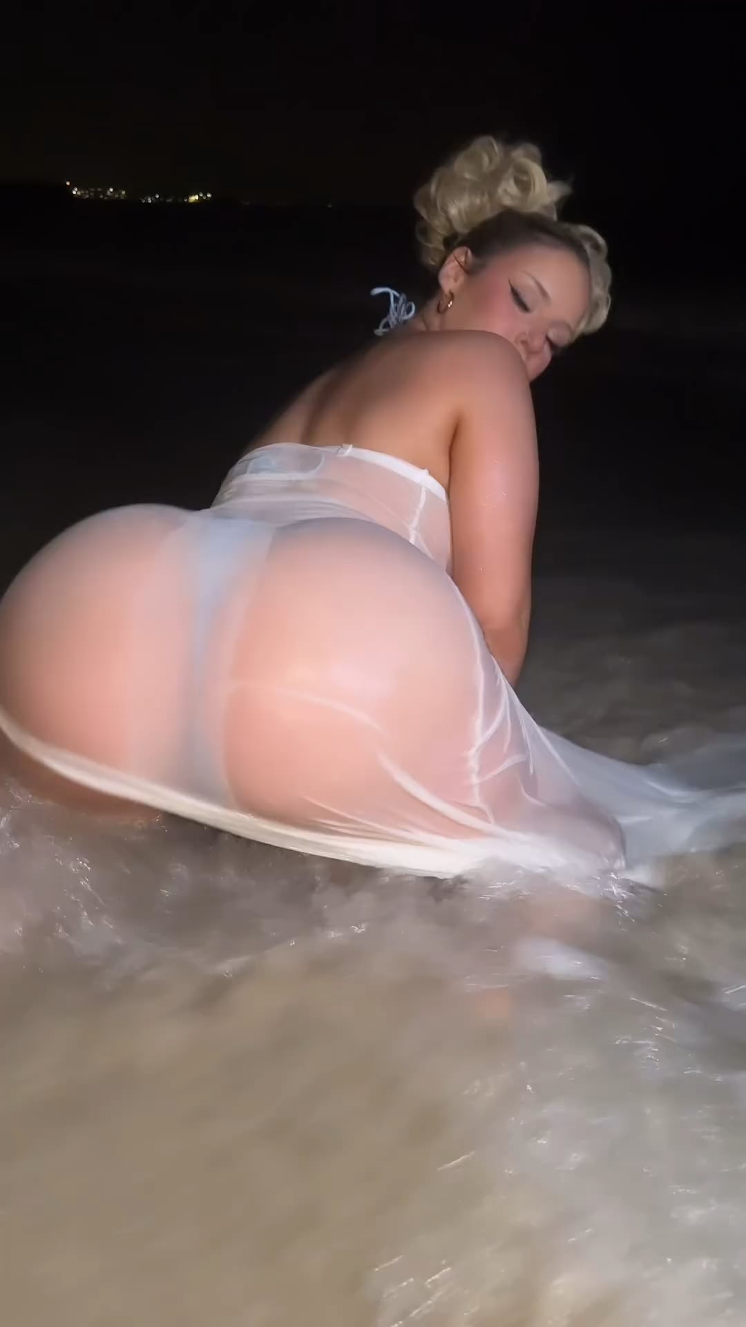 Sofia (@whosomgsof) on Insta – Onlyfans Girl Nude Sexy Video