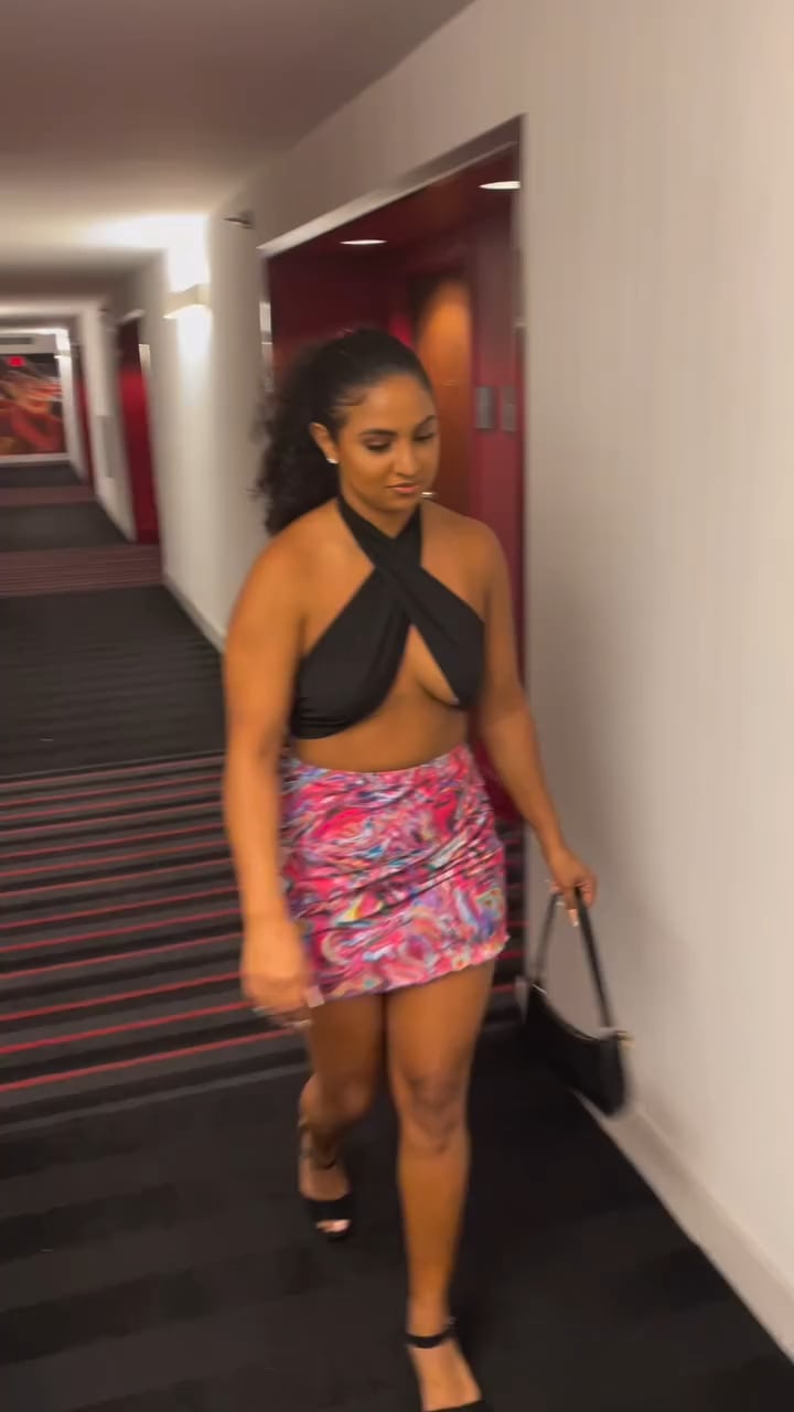 Clementine (@clementinexox) on Insta – Onlyfans Girl Nude Sexy Video