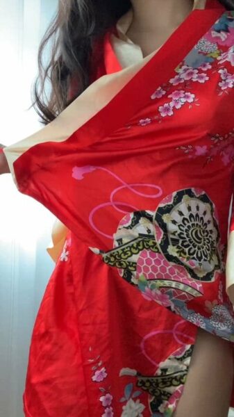 HatsuZume Busty Onlyfans Girl Nude Video Leaked – 48