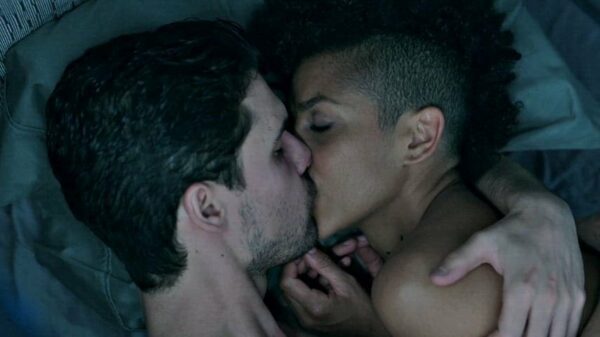 [Ass] Dominique Tipper in The Expanse [S3E6-2018] – Nude Sex