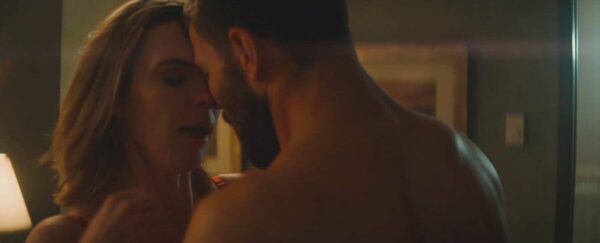 Betty Gilpin (Three Women S01E02) Nude Sexy Video Leaked –
