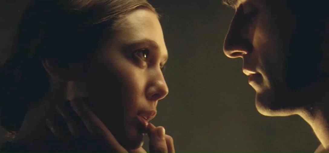 Elizabeth Olsen – In Secret (2013) Nude Sexy Video Leaked