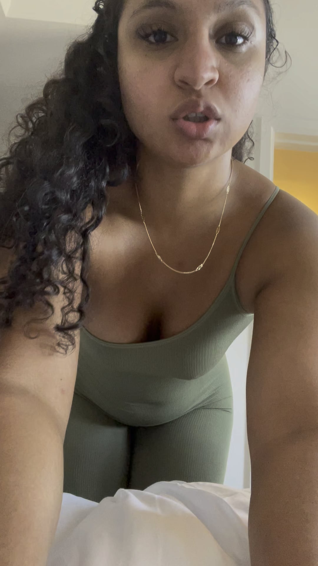 Clementine (@clementinexox) on Insta – Onlyfans Girl Nude Sexy Video