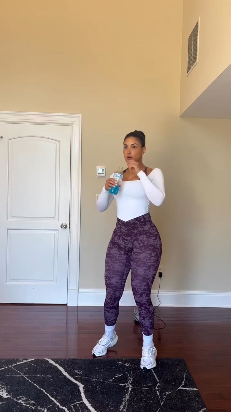 Alyssa [@ms.alyssasorto] on Insta – Onlyfans Girl Nude Sexy Video