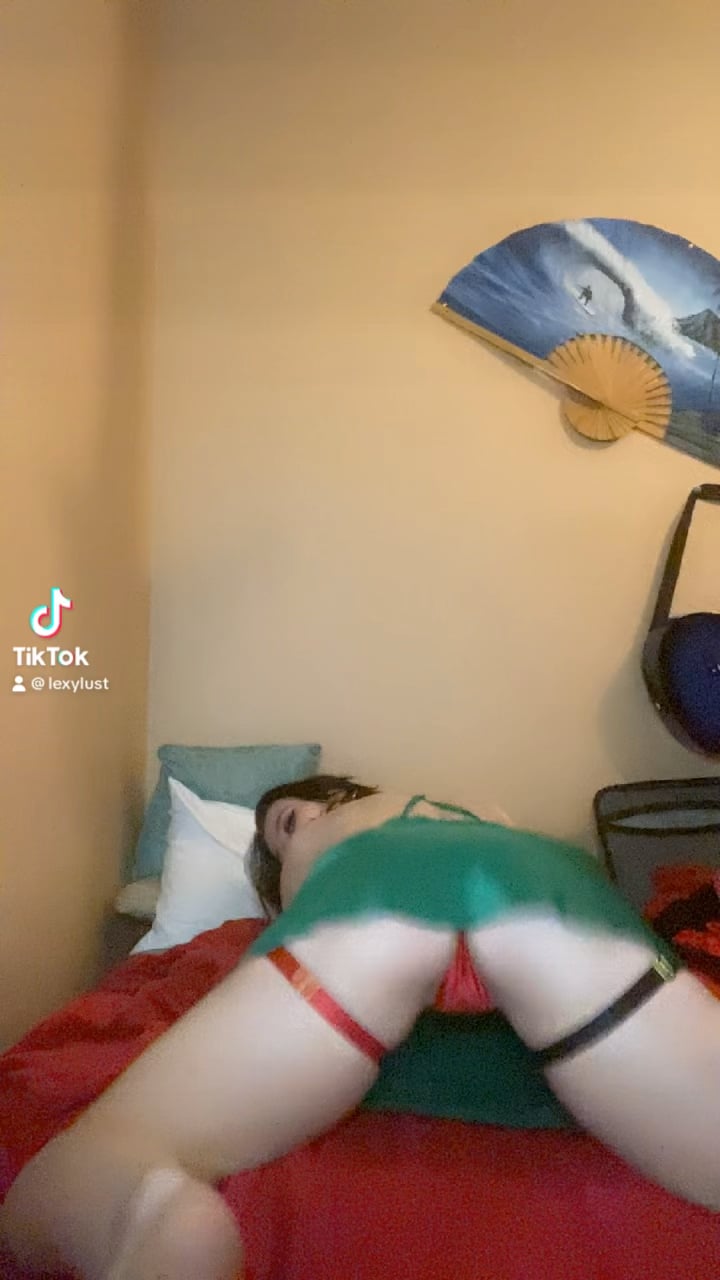 @lexylust on TikTok – Onlyfans Girl Nude Sexy Video Leaked