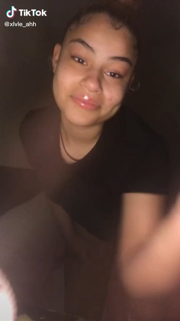 leahgotassjanell – Old TikTok – Onlyfans Girl Nude Sexy Video