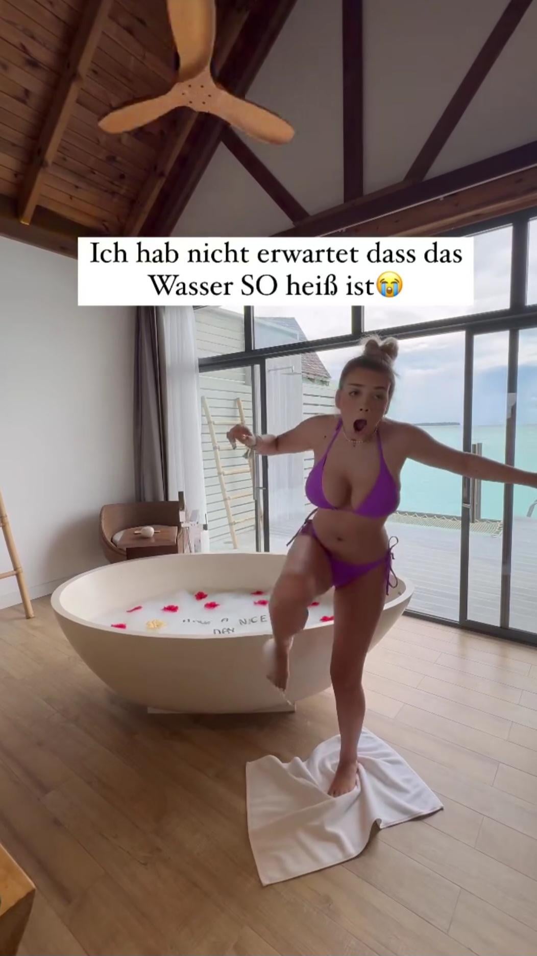 Jule – Onlyfans Girl Nude Sexy Photos Leaked – 40