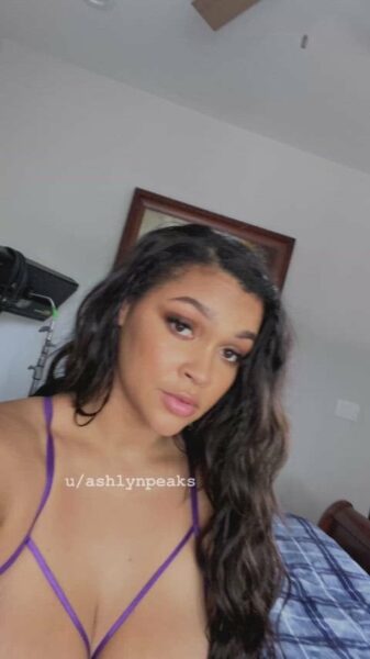 AshlynPeaks Onlyfans Girl Showing Her Big Tits Nude Porn Video