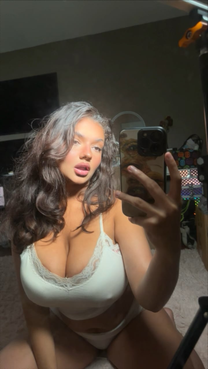 Aquariusdreamz (@Aquariusdreamzz) on Insta – Onlyfans Girl Nude Sexy Video