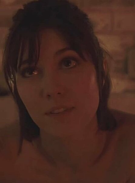 Mary Elizabeth Winstead in the Tub Nude Sexy Video Leaked