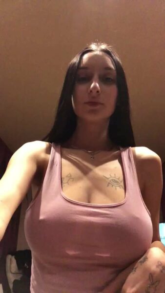 PinkRoxy111 Busty Onlyfans Girl Nude Video- 27