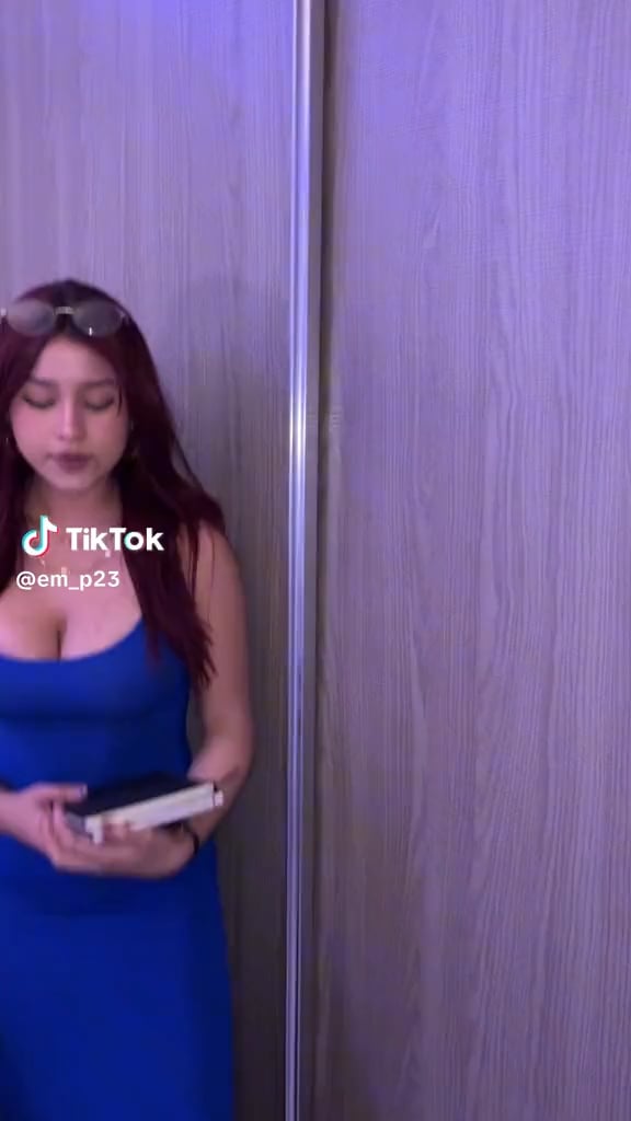@em_p23 on TikTok – Onlyfans Girl Nude Sexy Video Leaked