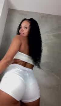 Emily (@ilovesmilinggg) on Insta – Onlyfans Girl Nude Sexy Video