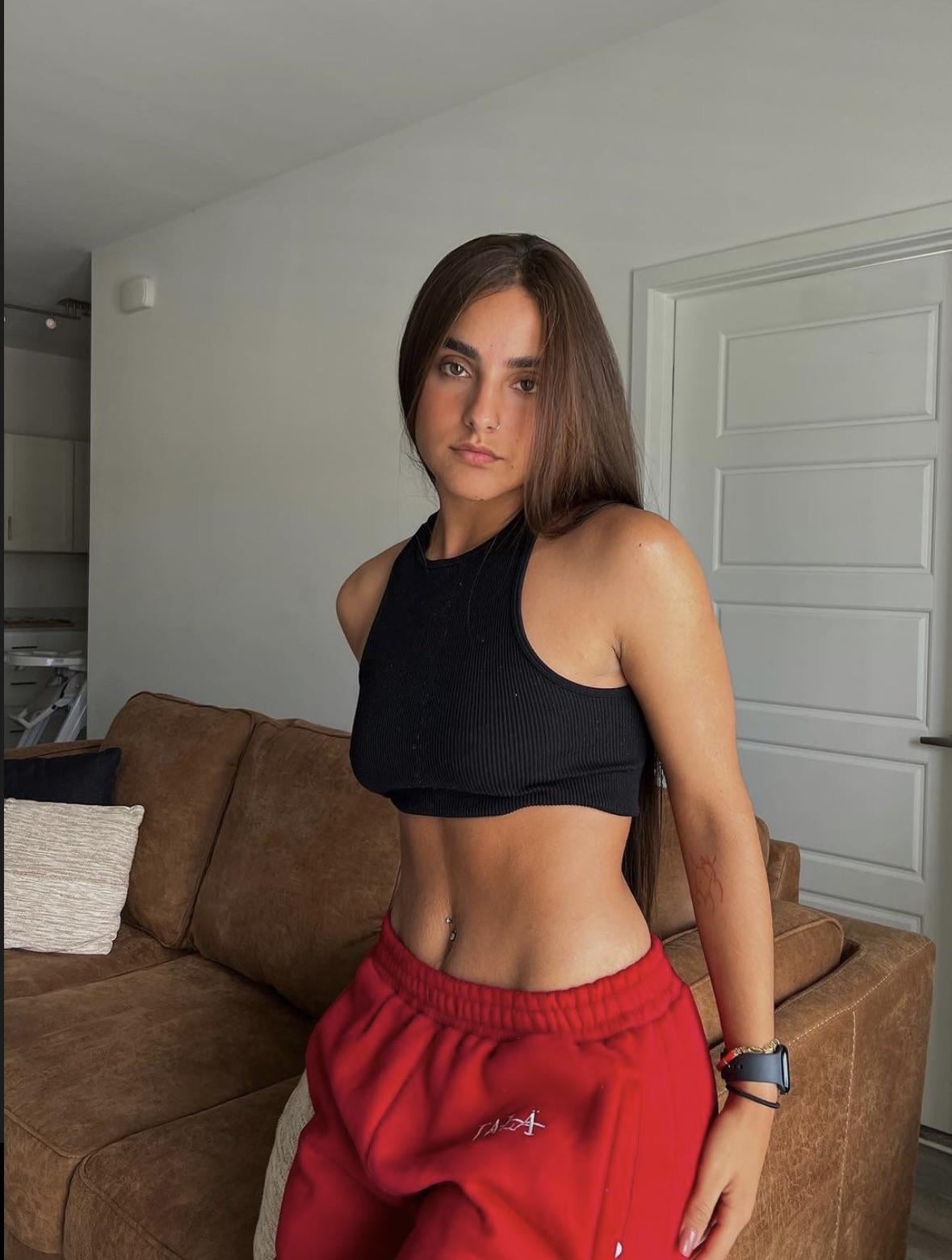 Isabella Ladera – Onlyfans Girl Nude Sexy photos – 23